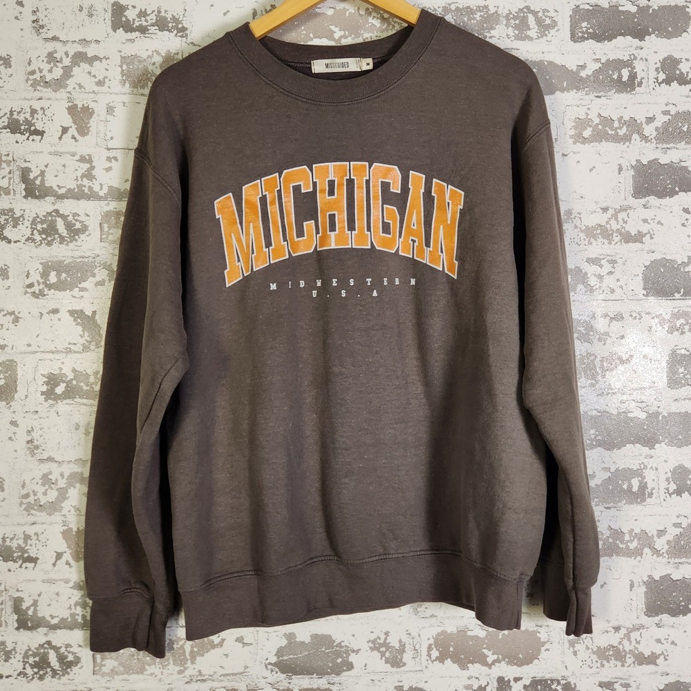 Missguided Sweatshirt Michigan Graphic Crewneck‎ Medium Brown Midwestern USA